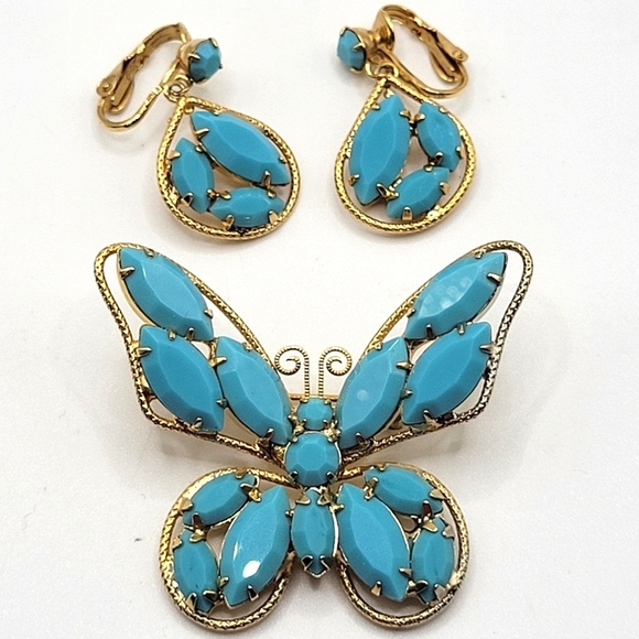 Vintage Jewelry - VTG Blue Milk Glass Rhinestones | Juliana Butterfly Brooch & Earrings